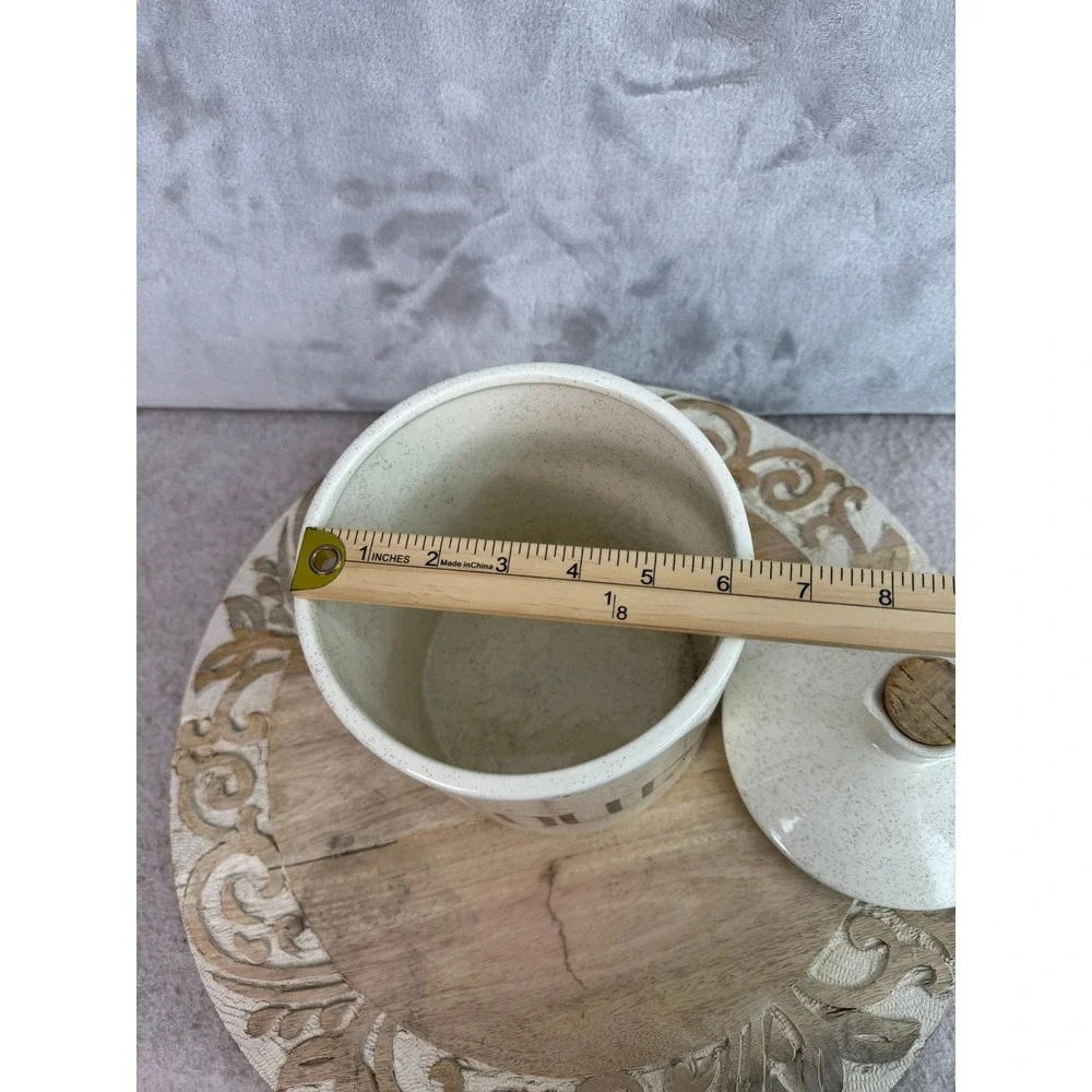 Vintage Style‎ Speckled Ceramic Flour Canister Jar with Handled Lid Cork 8.5in